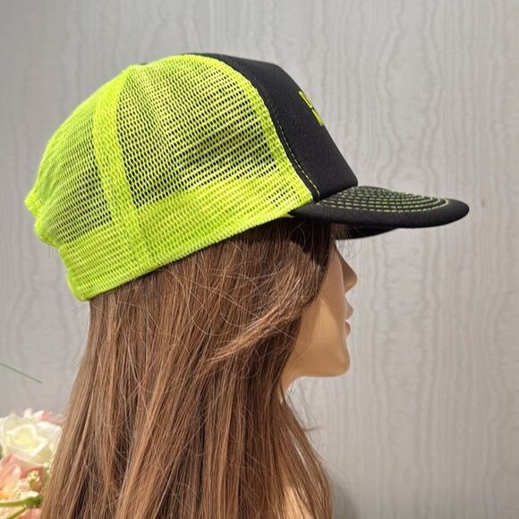 Dutch Bros Dutch Mafia Snap Back Mesh Cap Hat Unisex Neon Green Black OSFM - Picture 9 of 15